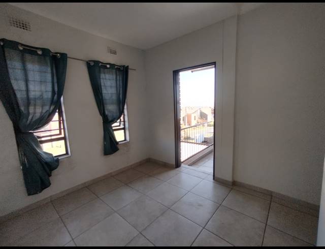 3 BEDROOM TOWNHOUSE FOR SALE IN SOUTH HILLS